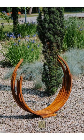 Garden decoration Pinio